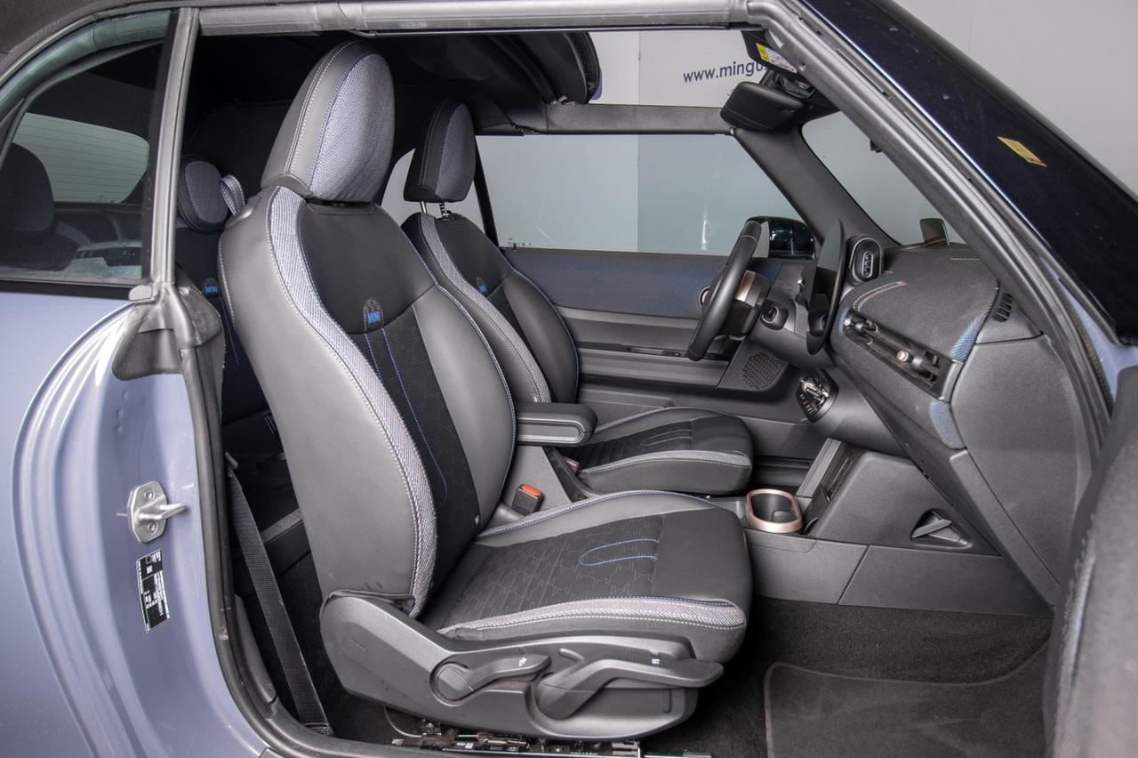 Mini Cooper Cabrio C 2.0i Auto 163cv