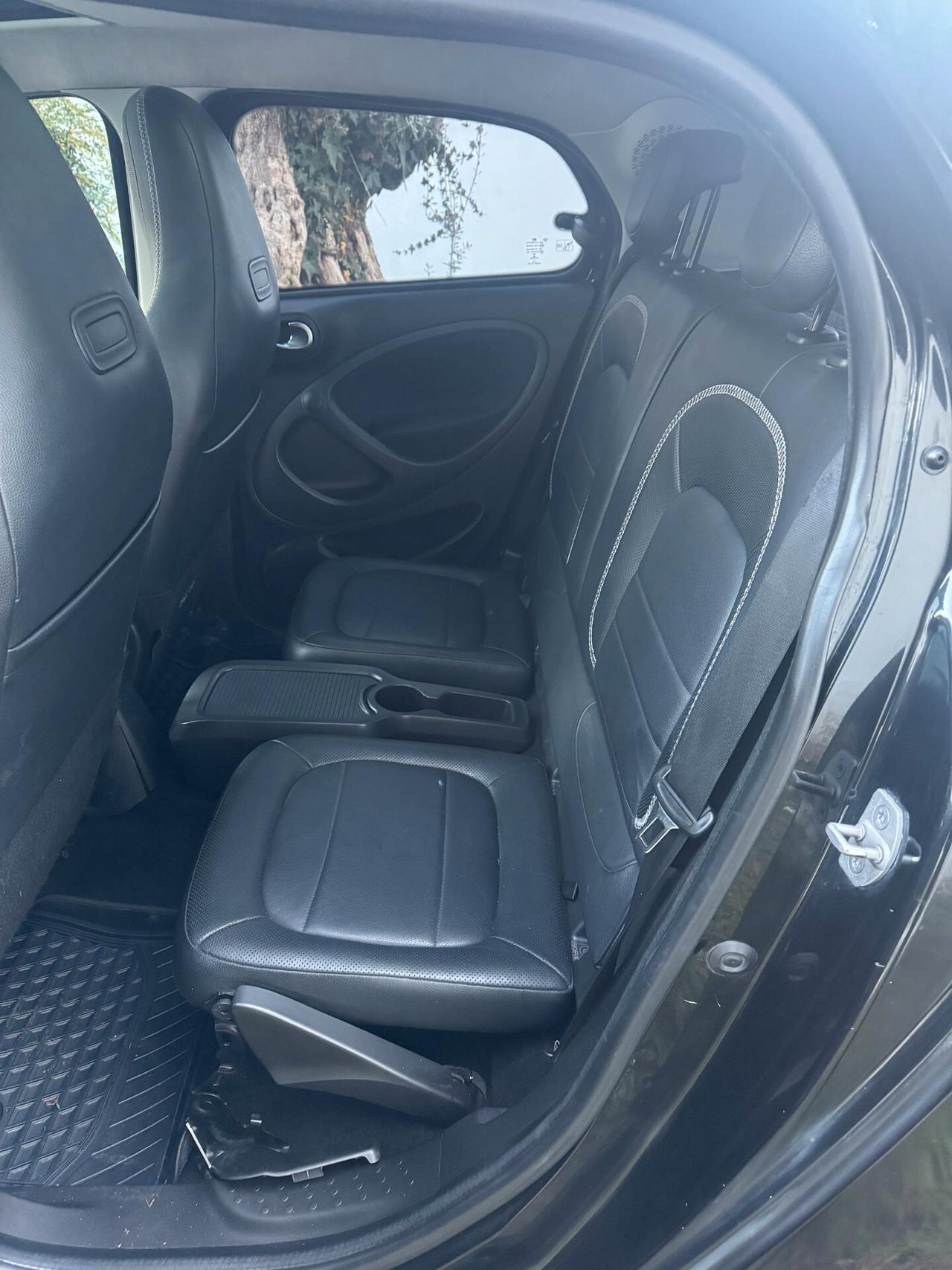 Smart ForFour BRABUS 0.9 Turbo twinamic Xclusive