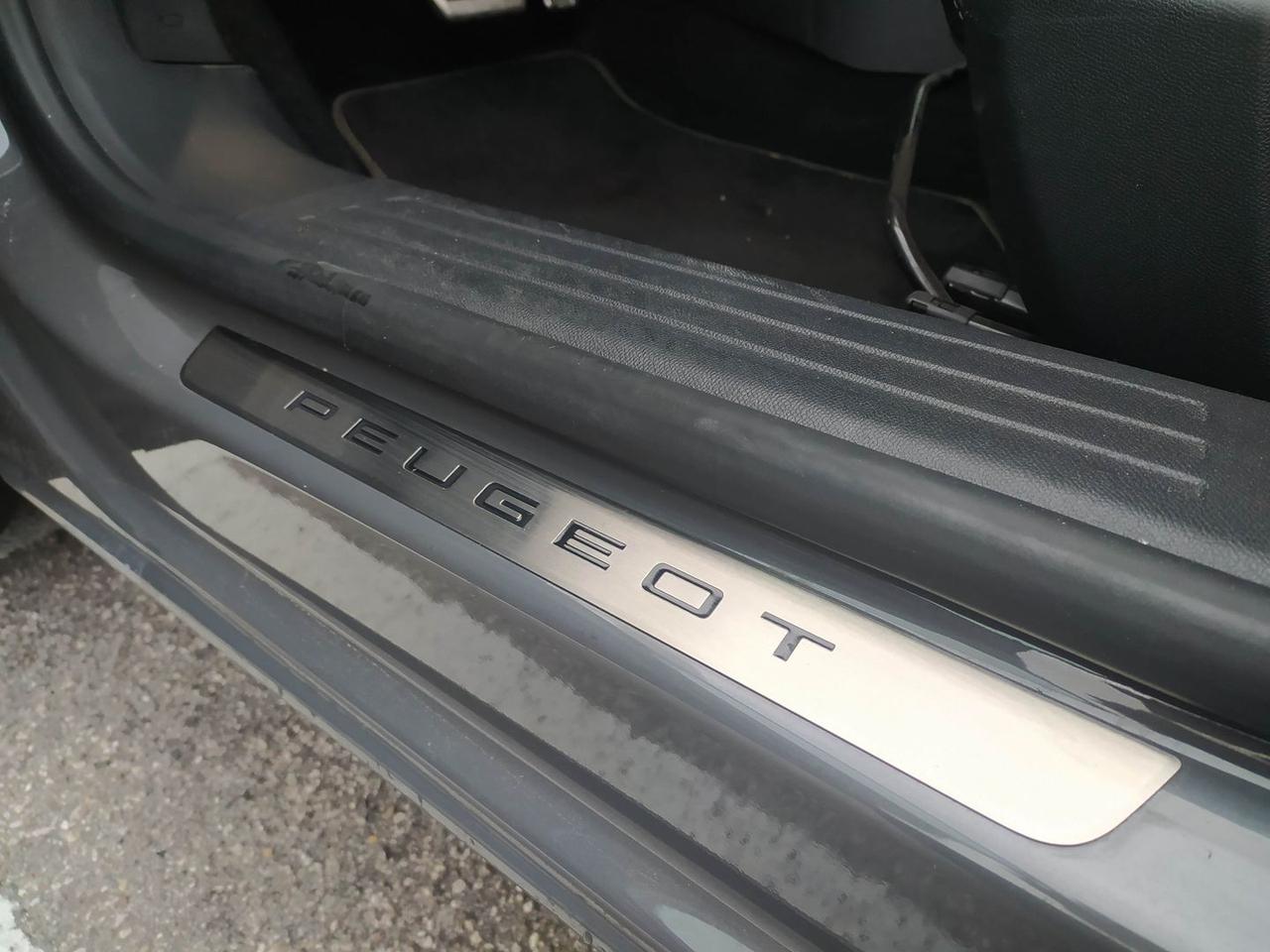 Peugeot 2008 GT 1.5 Blue HDI 130 #7917