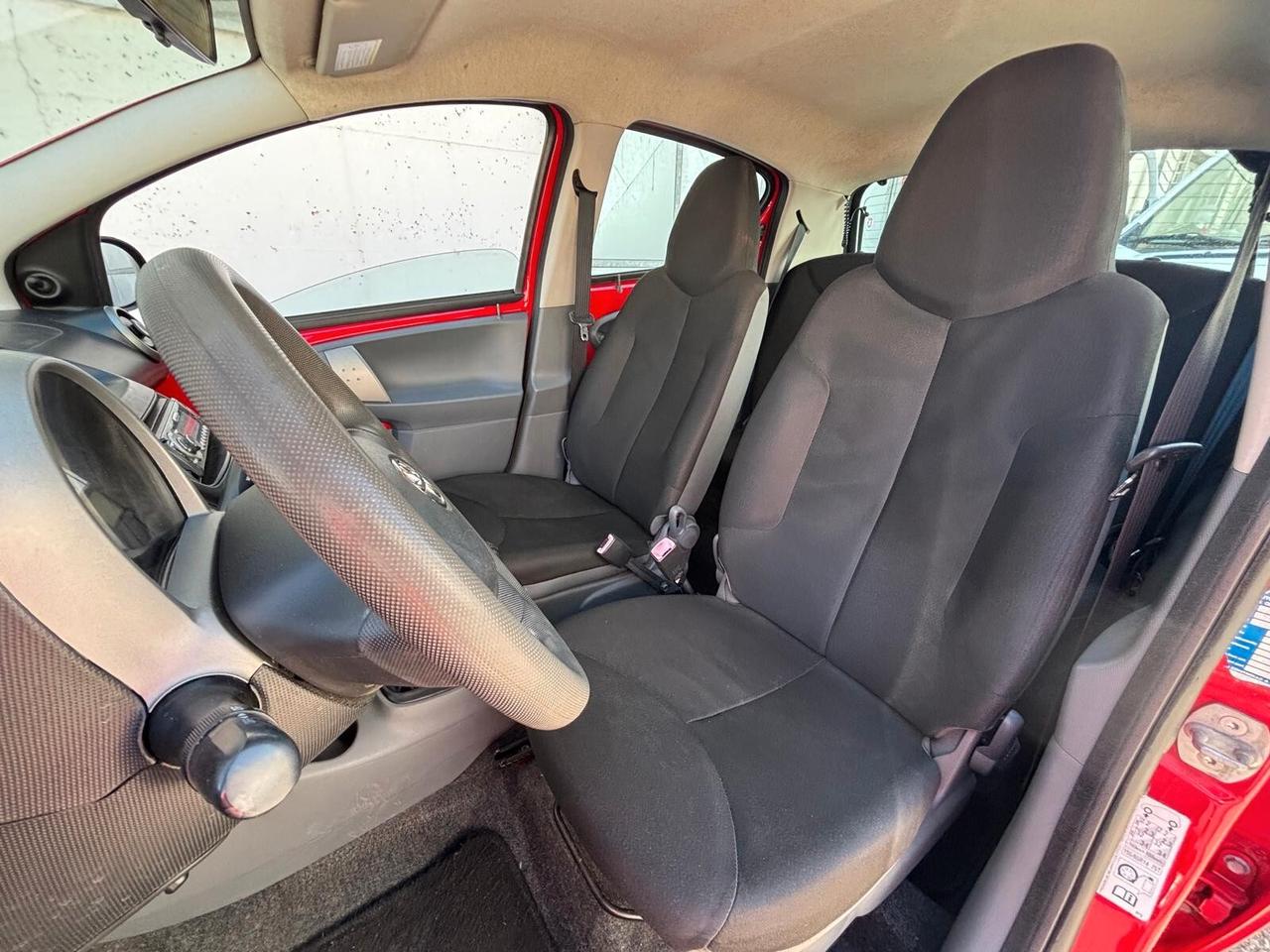 Toyota Aygo 1.0 12V VVT-i 5 porte