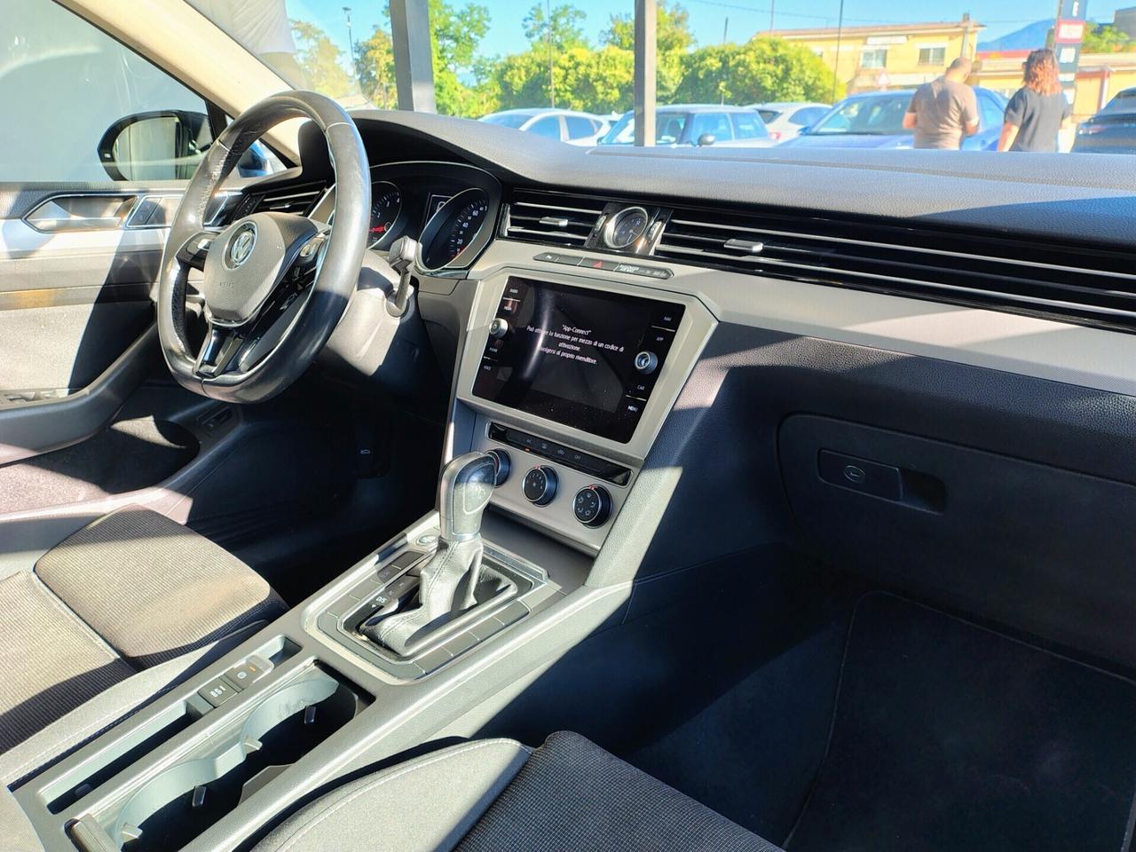 Volkswagen Passat 1.4 TSI DSG 2019 Trendline BlueMotion Technology