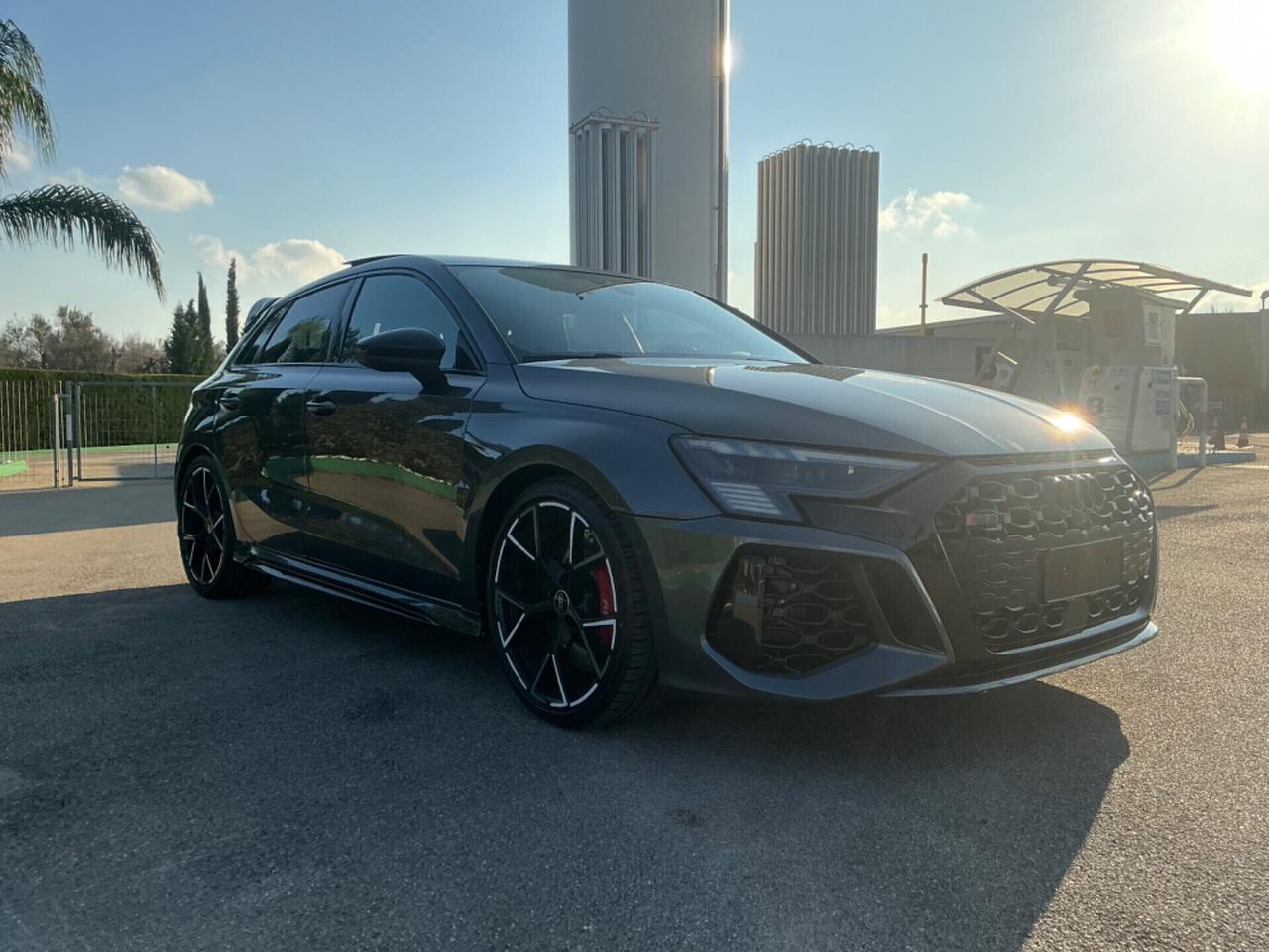 AUDI RS3 2500 CV 400 TETTO APRIBILE -12/2021