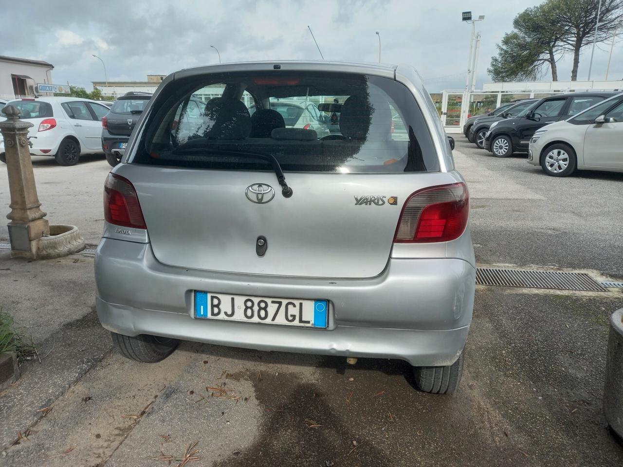 Toyota Yaris 1.0 Benzina