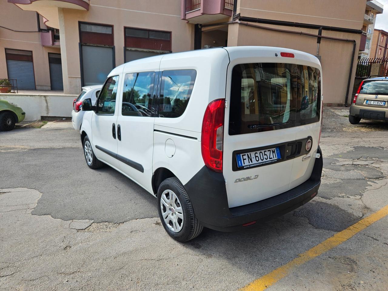 FIAT DOBLO' 1300 MJT 5 POSTI IVA COMPRESA KM CERTI