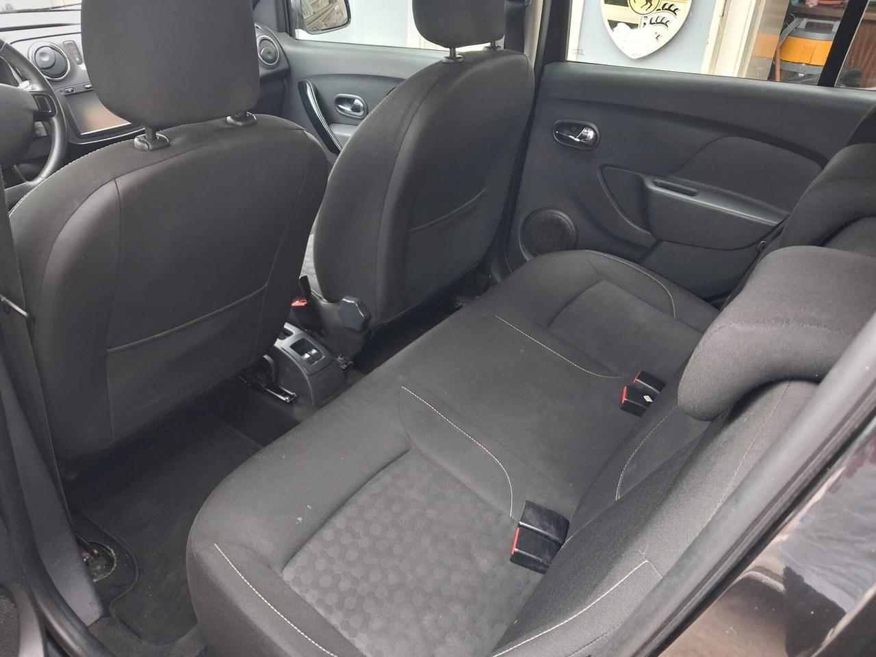 Dacia Sandero 1.2 GPL 75 C.V. GARANZIA 12 MESI CON CERTIFICATO DI CONFORMITA
