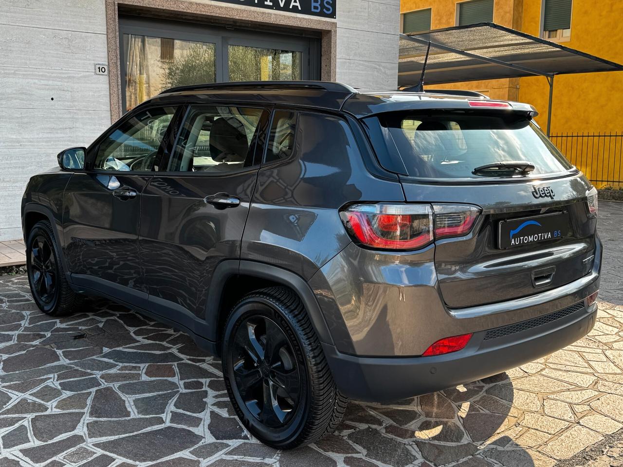 Jeep Compass 1.4 MultiAir 2WD Night Eagle