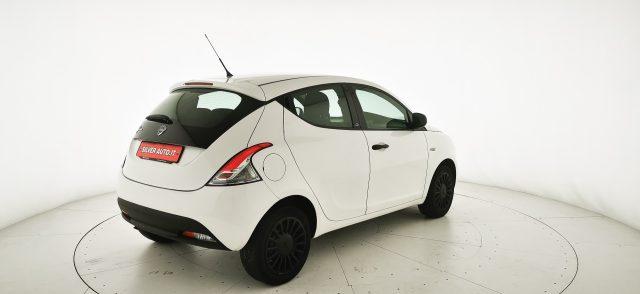 LANCIA Ypsilon 1.2 69 CV 5 porte GPL Ecochic Gold