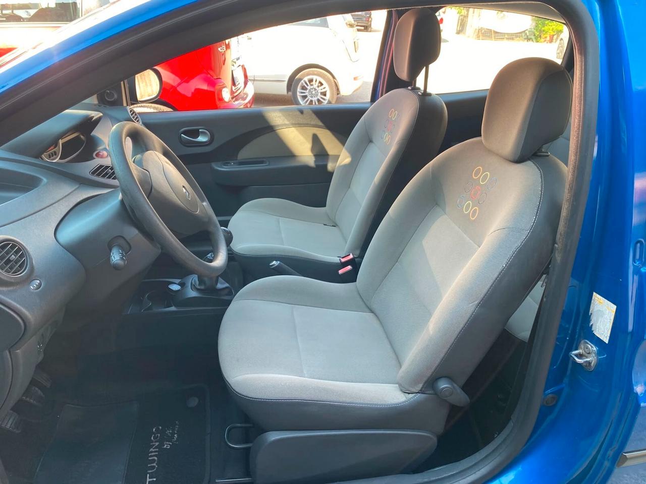 Renault Twingo 1.1 benz econ. Euro5 full 2011