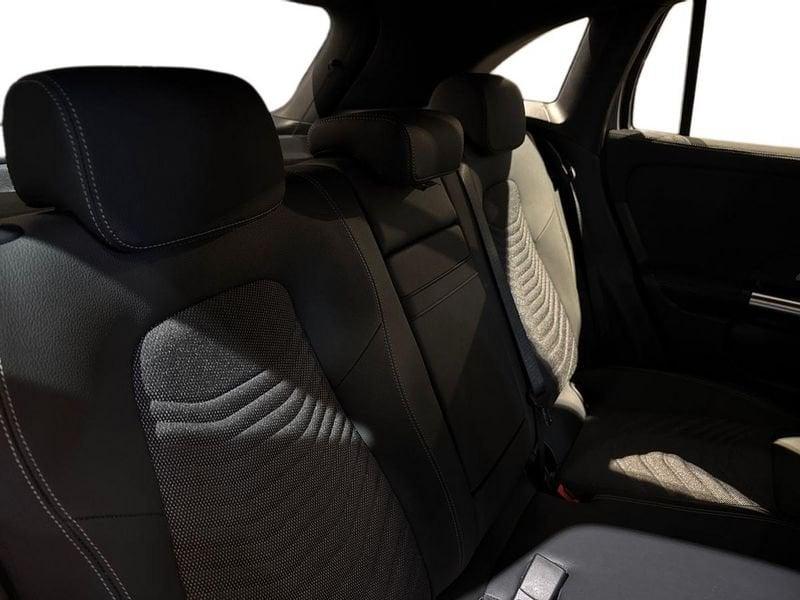 Mercedes-Benz EQA 300 Progressive Advanced 4matic