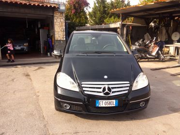 Mercedes-benz A 180 A 180 CDI Premium 2013