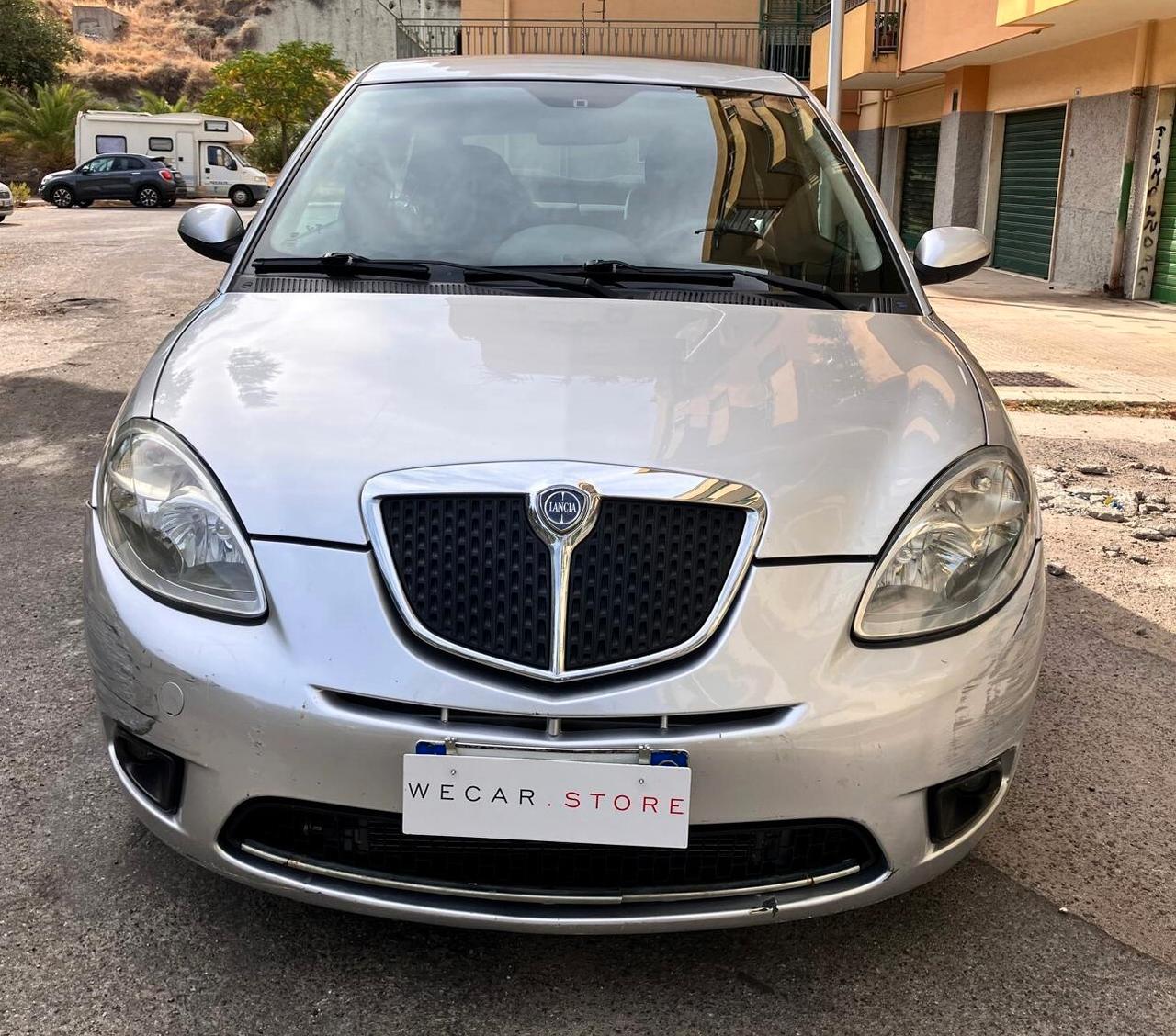 Lancia Ypsilon 1.2 Oro