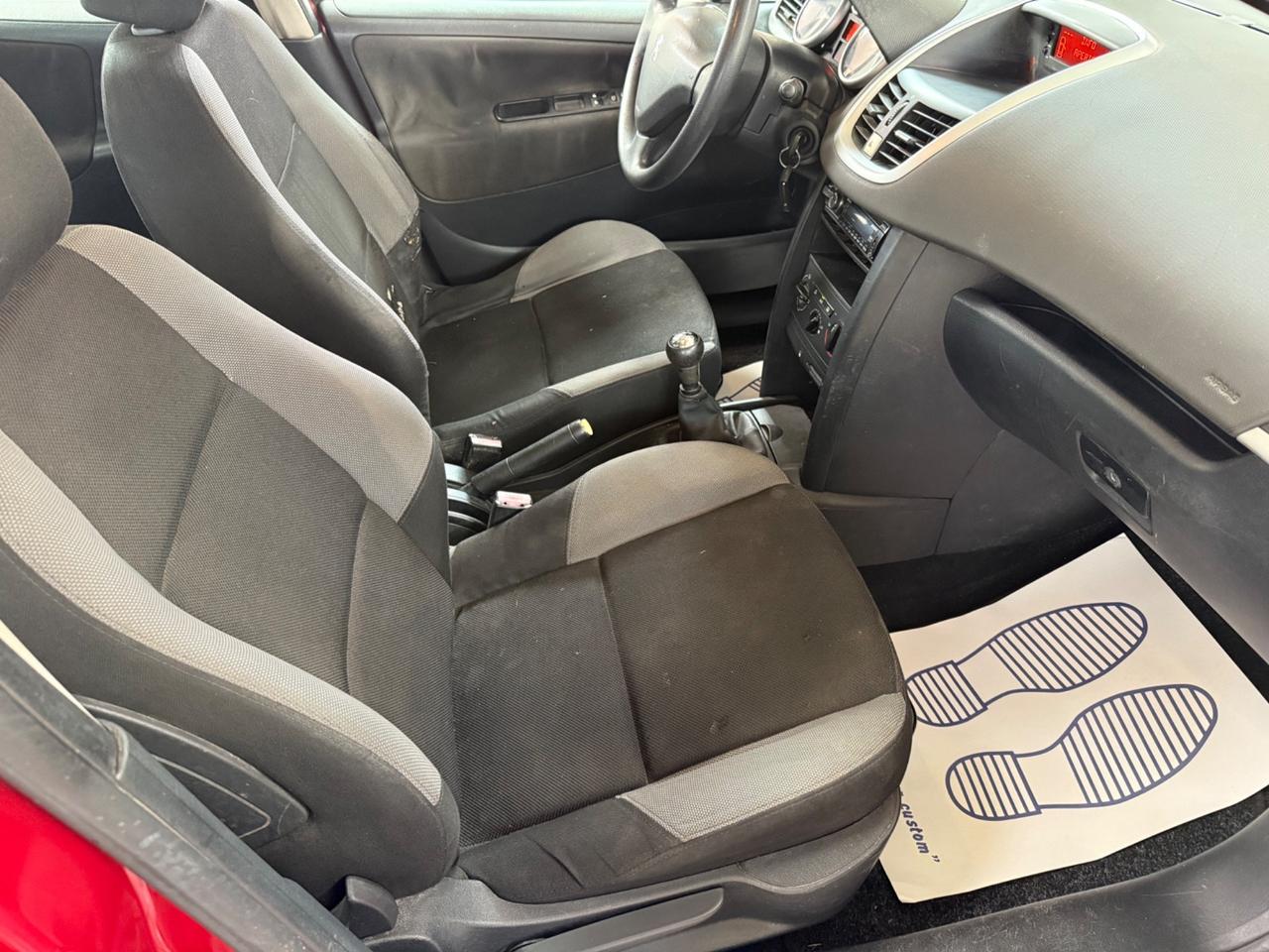 Peugeot 207 1.4 HDi 68Cv 5porte - 2007