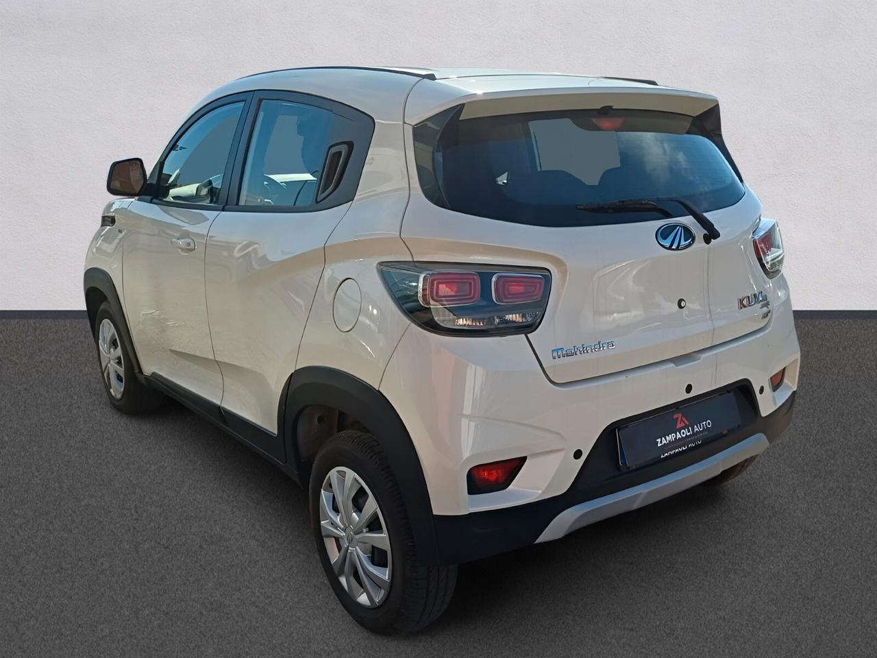 Mahindra KUV100 1.2 VVT K6+ | da €160 al mese