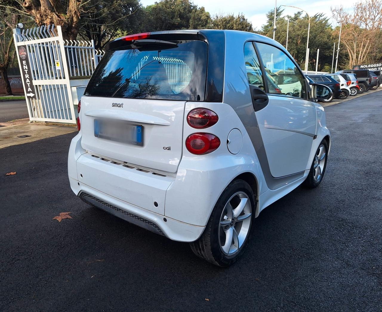 Smart ForTwo 800 40 kW coupé passion cdi