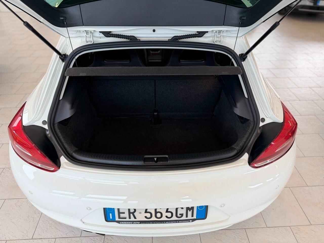 Volkswagen Scirocco 2.0 TDI 140CV DPF