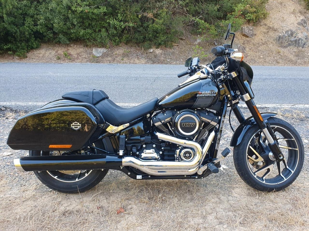 HARLEY DAVIDSON SPORT GLIDE PARI AL NUOVO