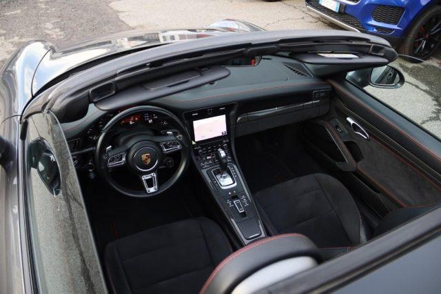 PORSCHE 911 3.0 Targa 4 GTS