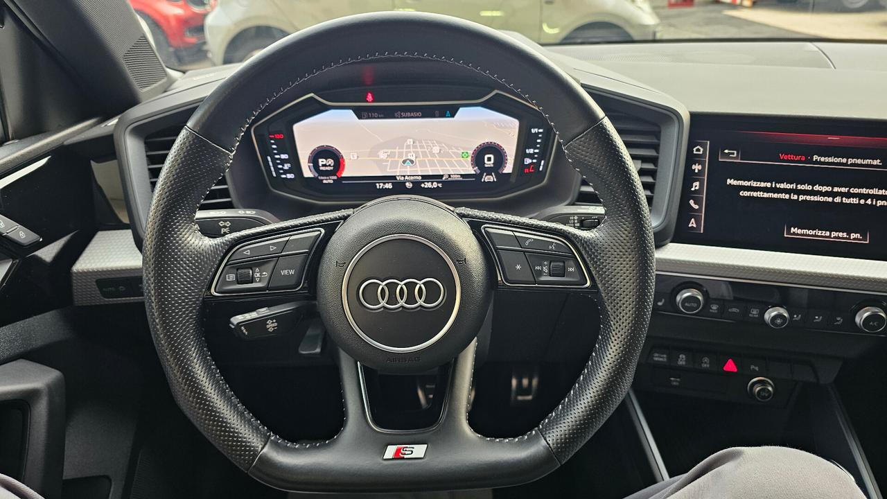 A1 SPB 35 TFSI S tronic S-LINE INTERNO ESTERNO UNIPRO' LED TAGL UFF