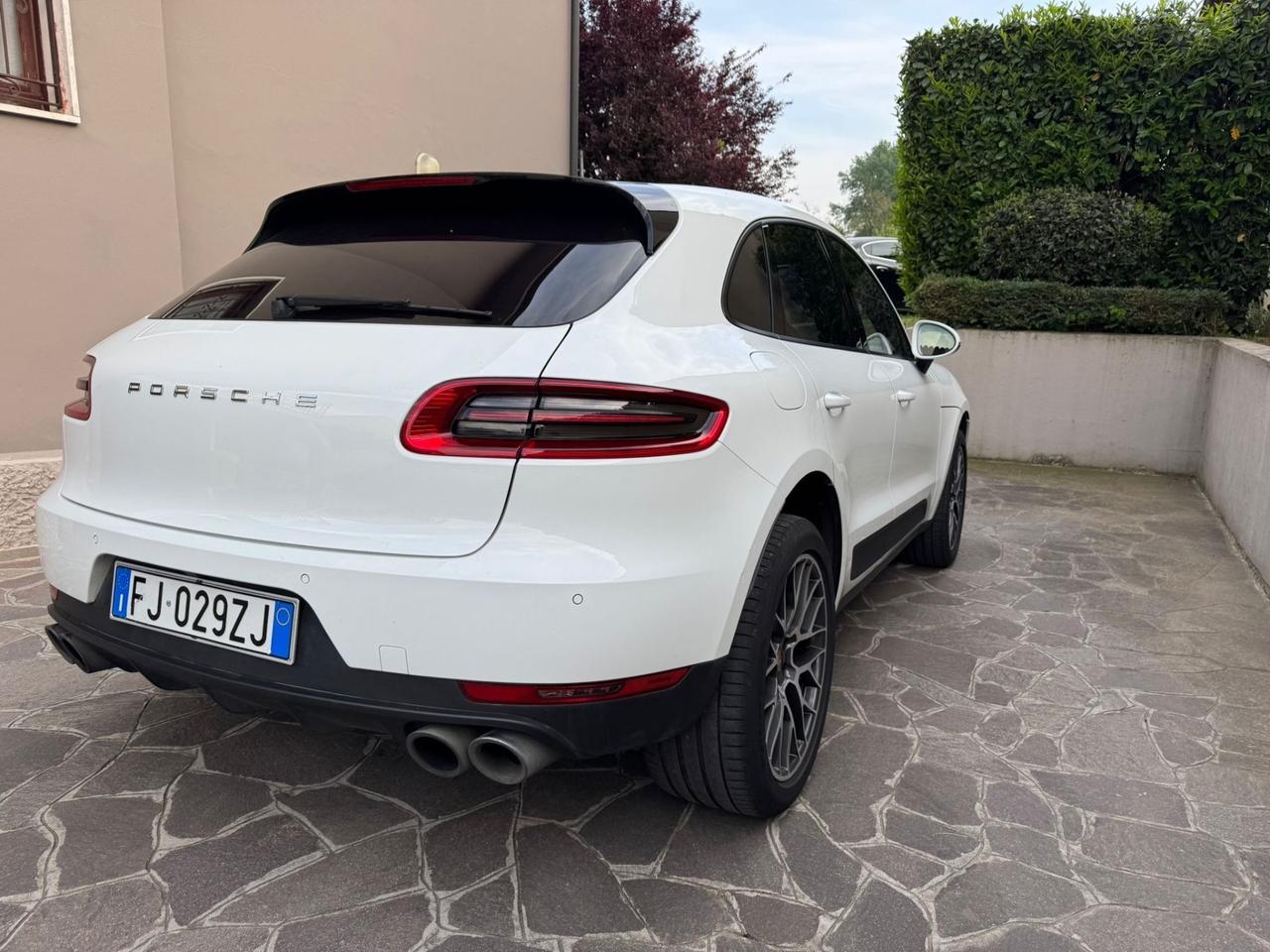 Porsche Macan 2.0