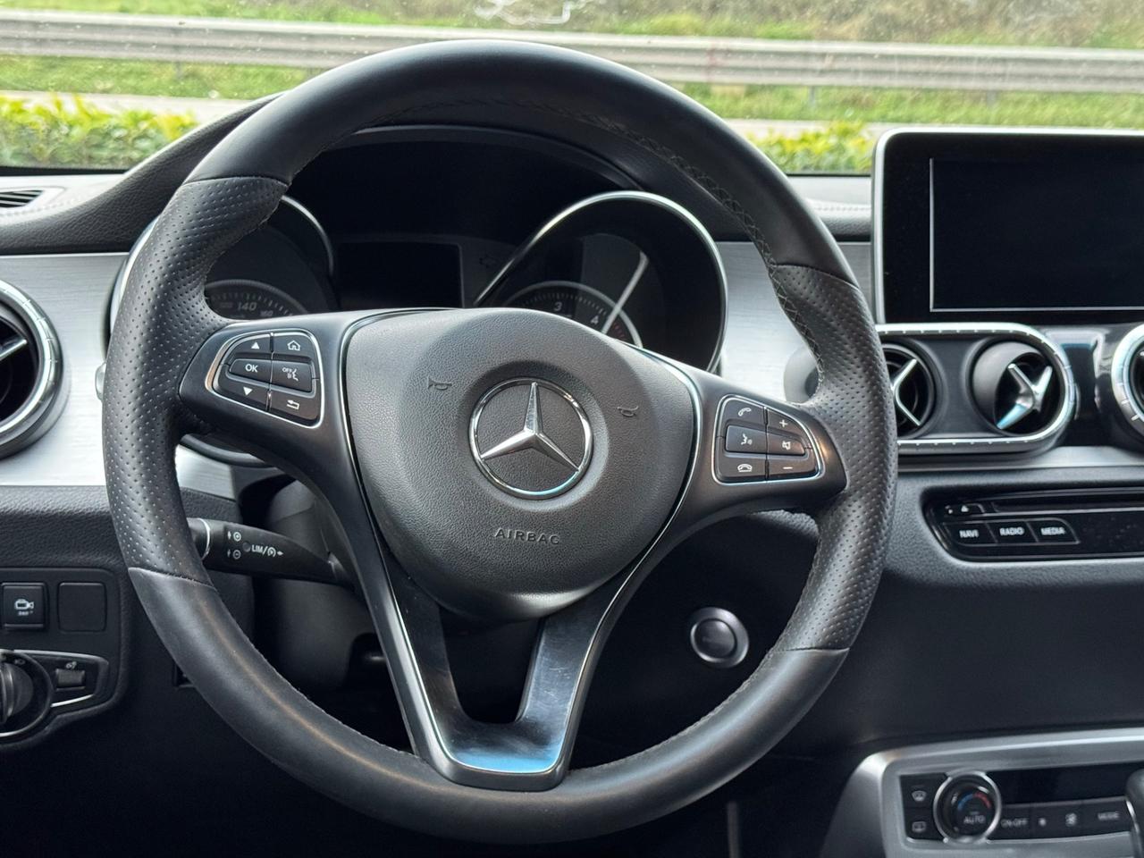 Mercedes-benz Classe X X 250 d 4Matic Progressive