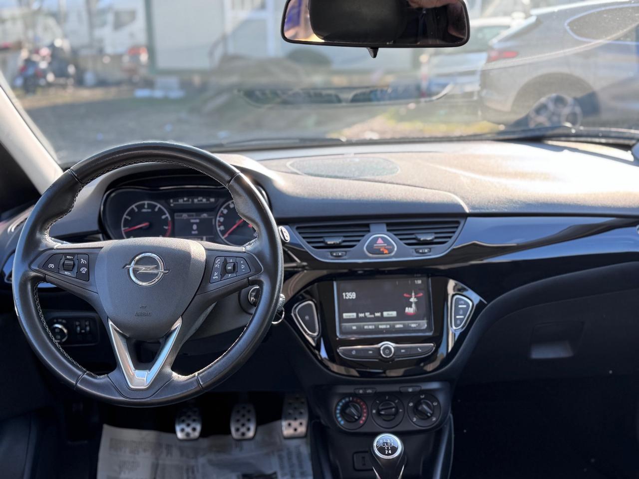 Opel Corsa 1.4 90CV GPL Tech Coupé Black Edition