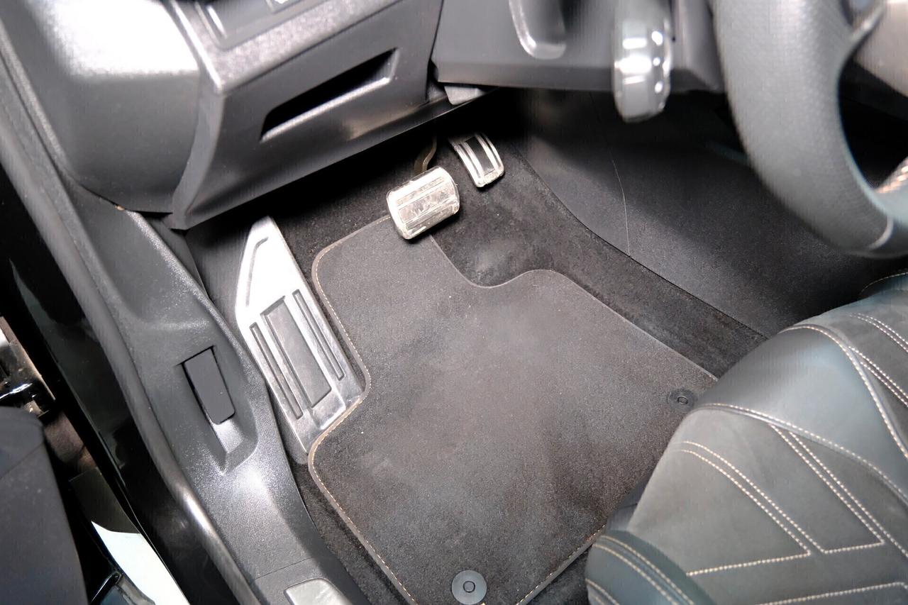Peugeot 3008 GT 1.5 BlueHDi 130cv EAT8 I-Cockpit
