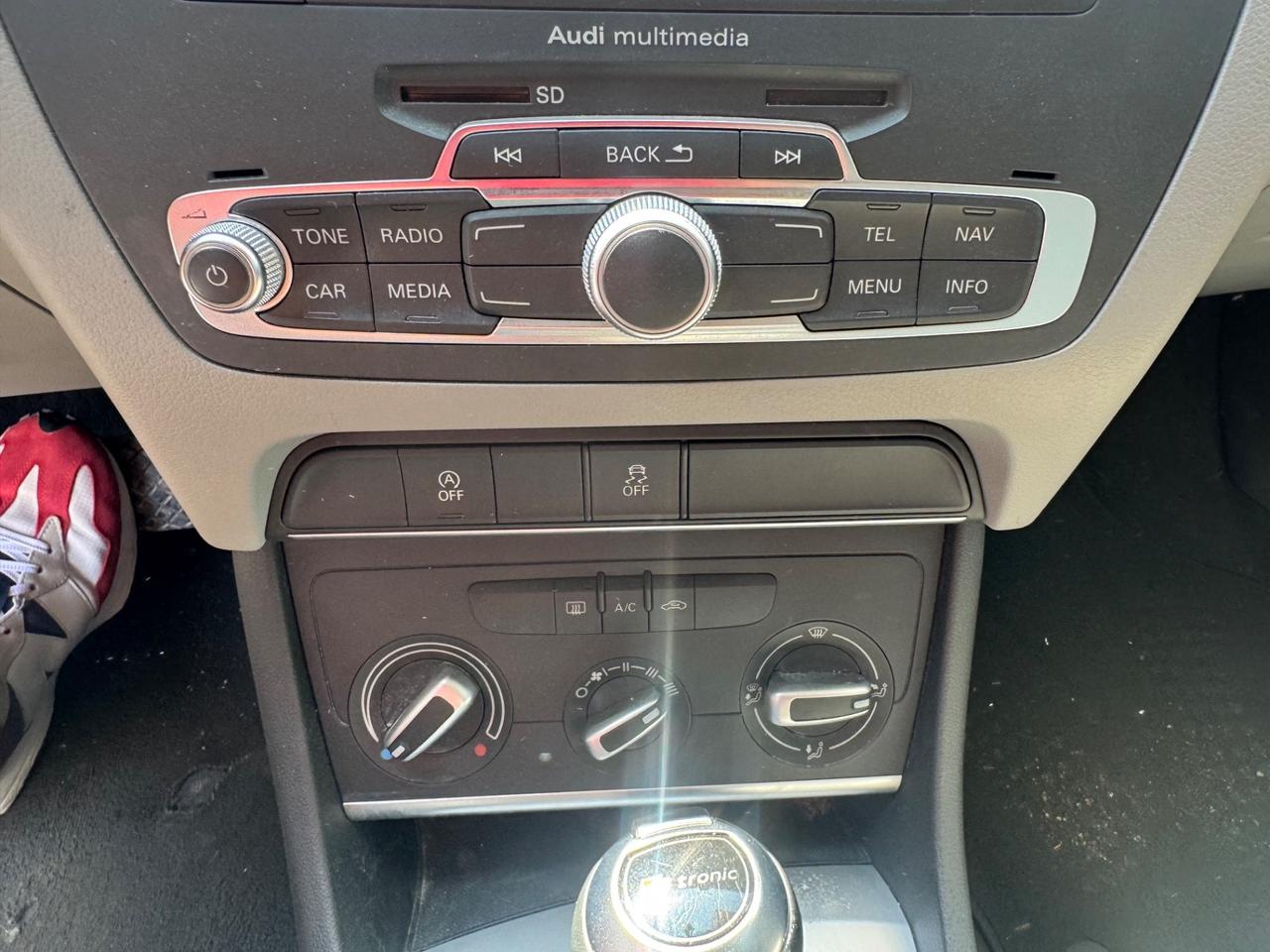 Audi Q3 2.0 TDI 150 CV S line Edition