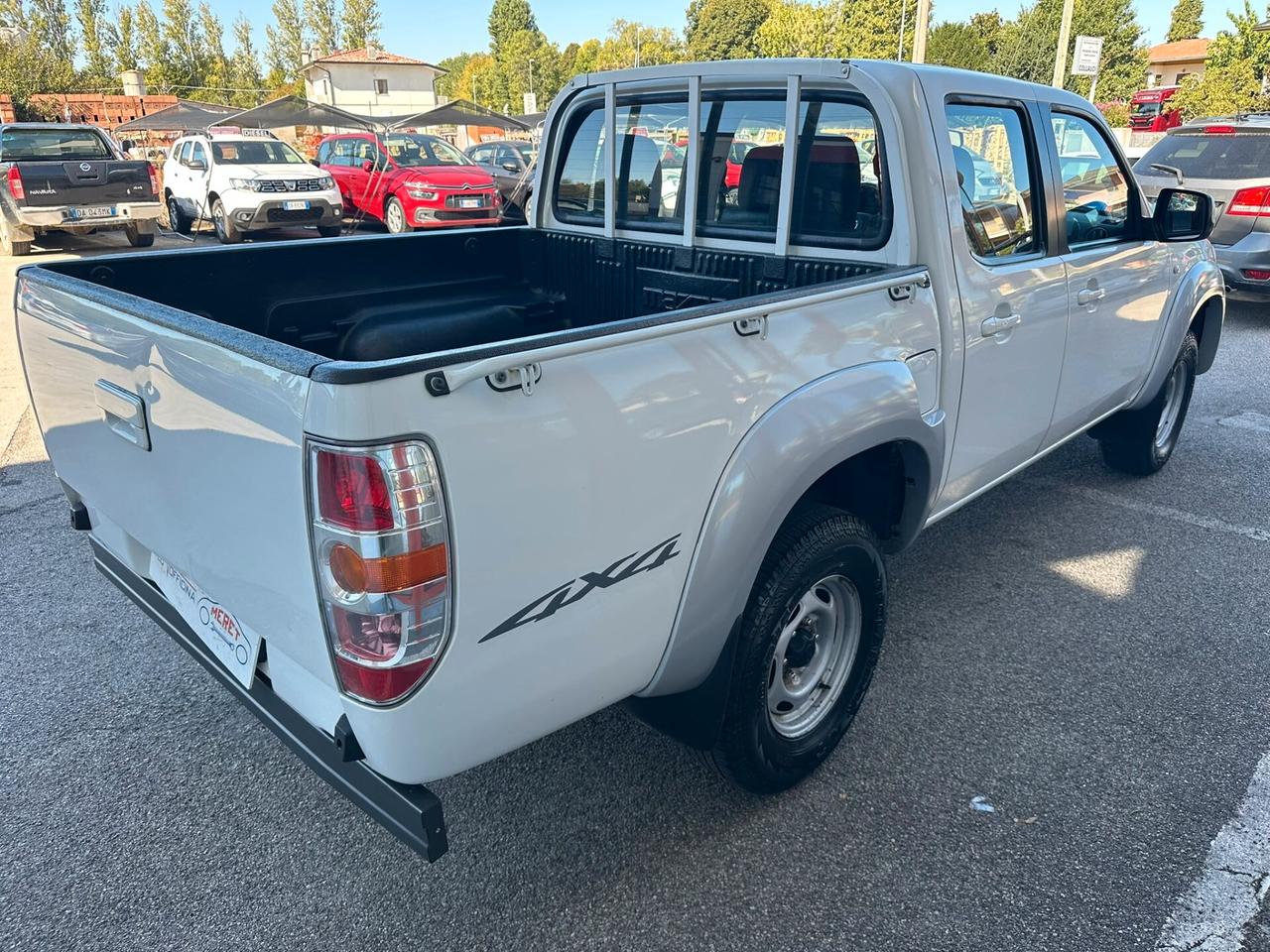 Mazda BT-50 2.5 TD cat 4x4 Double Cab Hot Pick-up