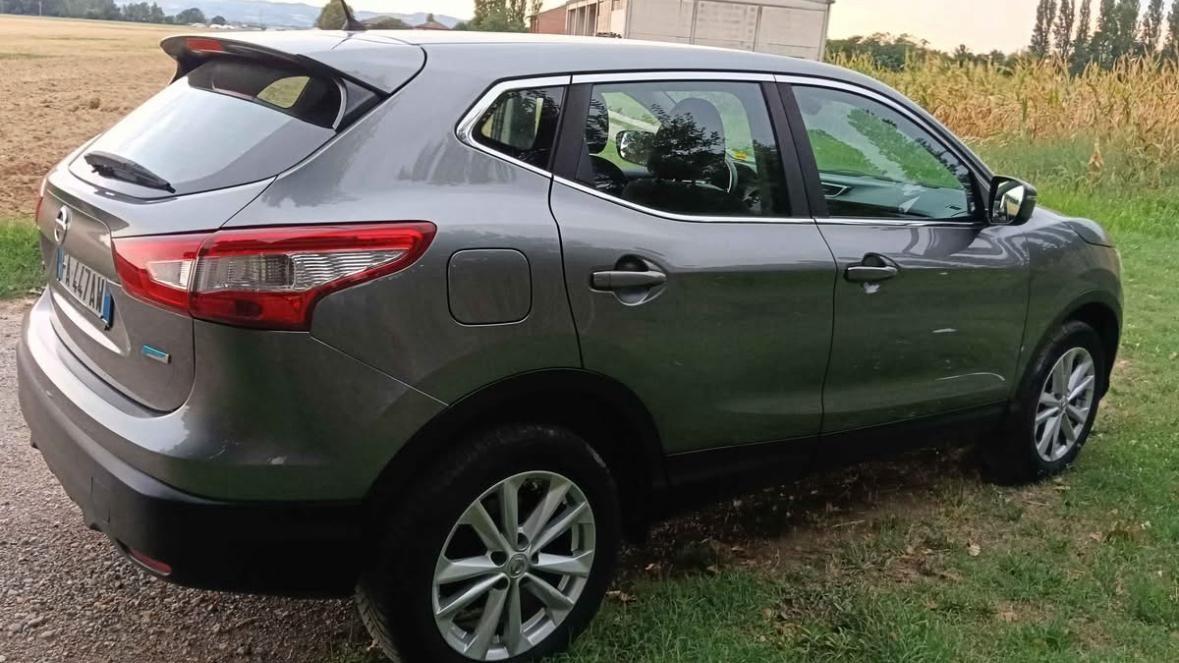 Nissan Qashqai 1.5 dCi Visia