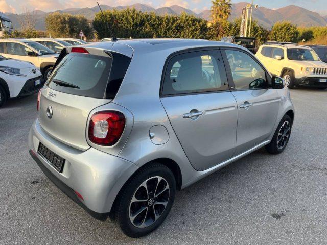 SMART ForFour 70 1.0 Passion
