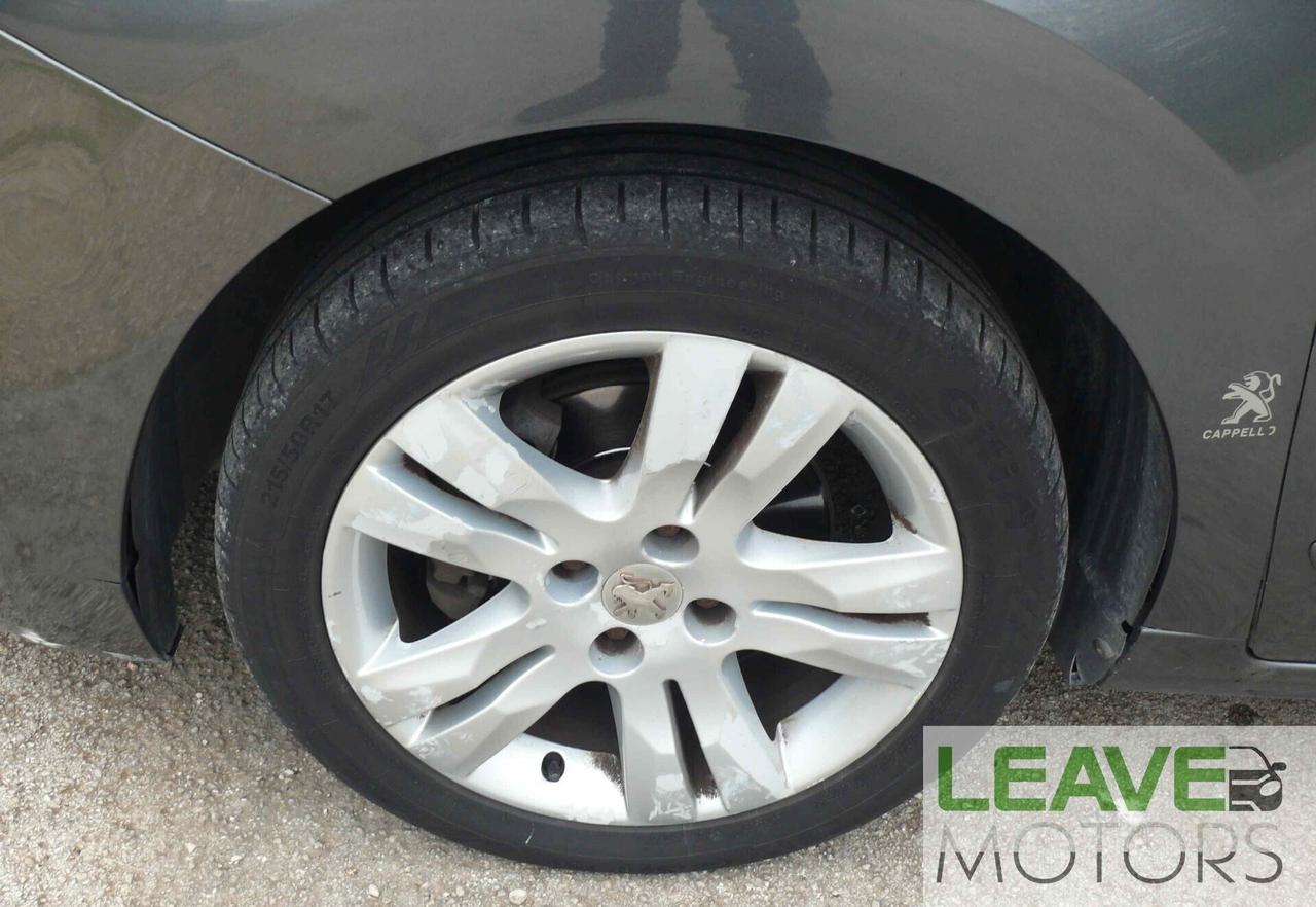 Peugeot 5008 2.0 HDi 150CV Féline (M1468)