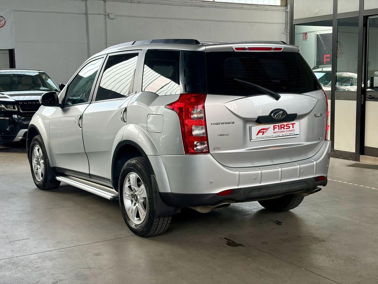 Mahindra XUV500 2.2 16V AWD W8