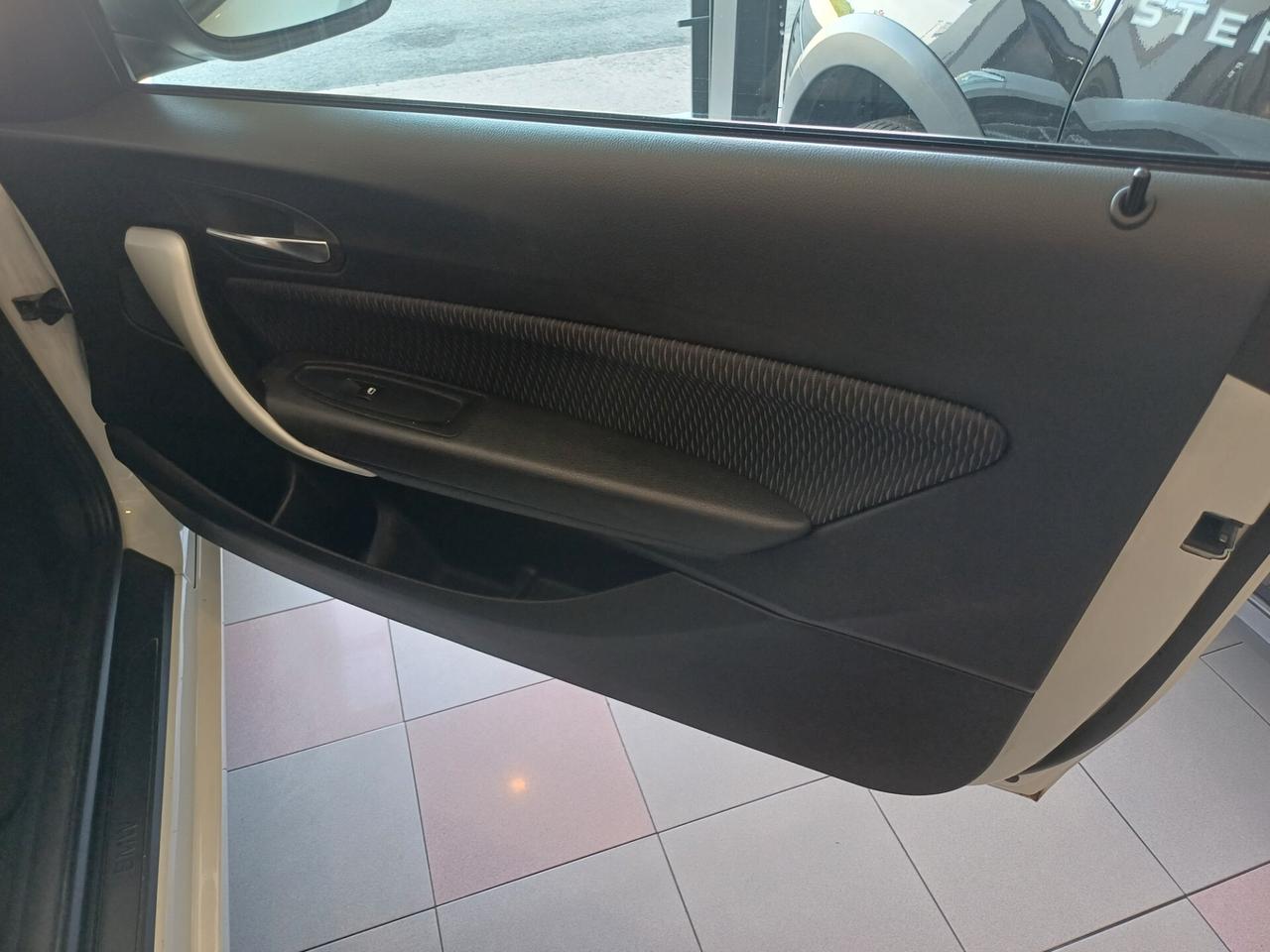 Bmw 114 114i 3p. Sport adatta a neopatentati
