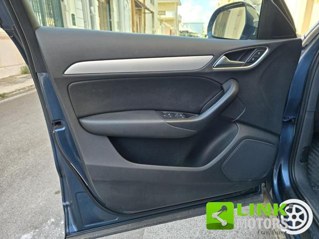 AUDI Q3 2.0 TDI 150 CV Business