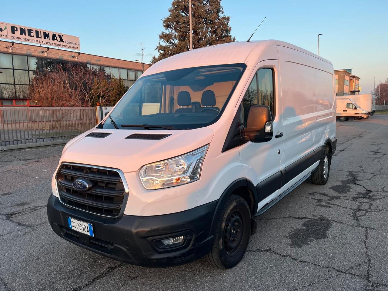 Ford Transit 350 2.0TDCi EcoBlue 130CV **+IVA**