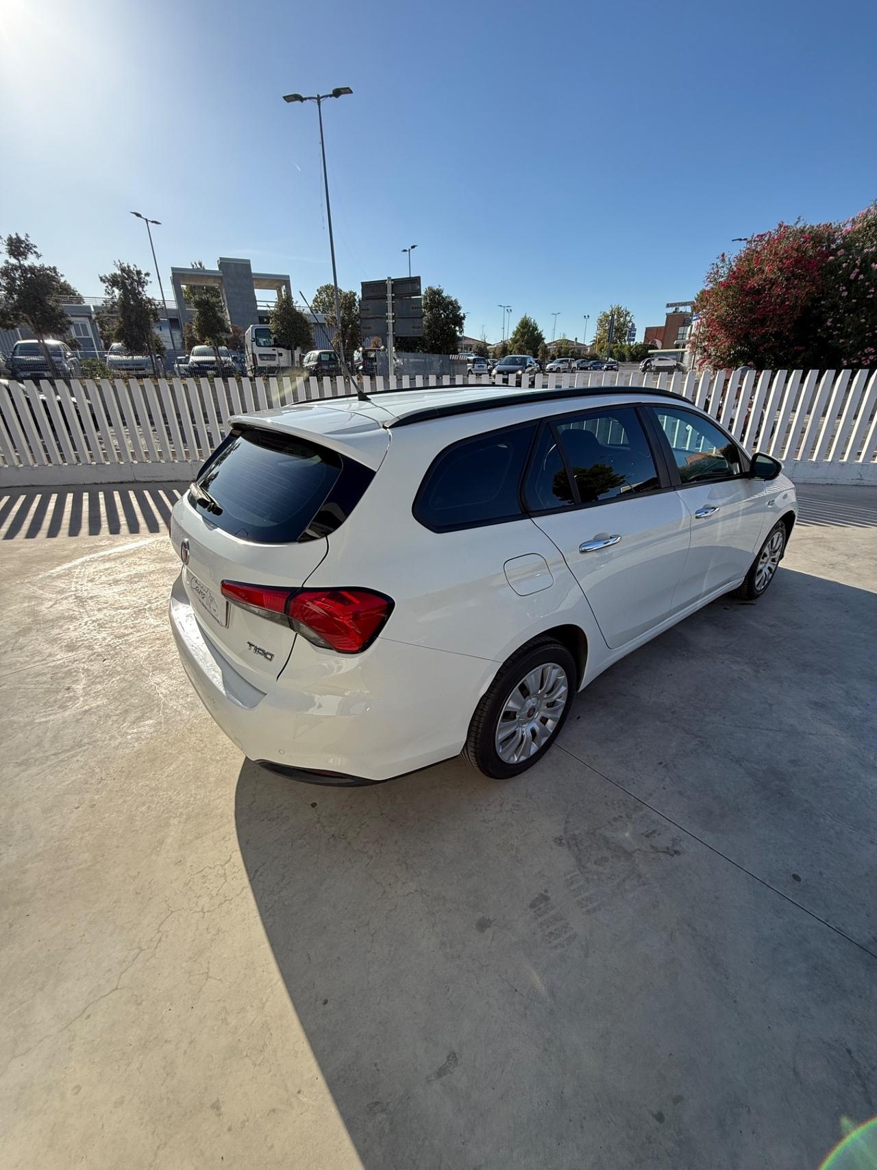 Fiat Tipo 1.4 T-Jet 120CV GPL SW Easy