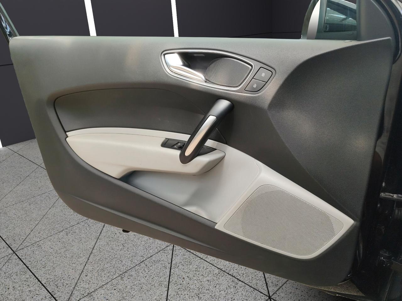 Audi A1 1.4 TFSI S tronic 119g Ambition