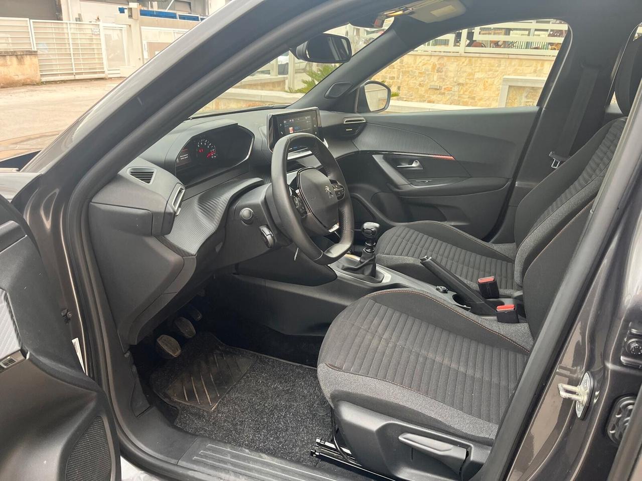 Peugeot 2008 PureTech 130 S&S Active Pack
