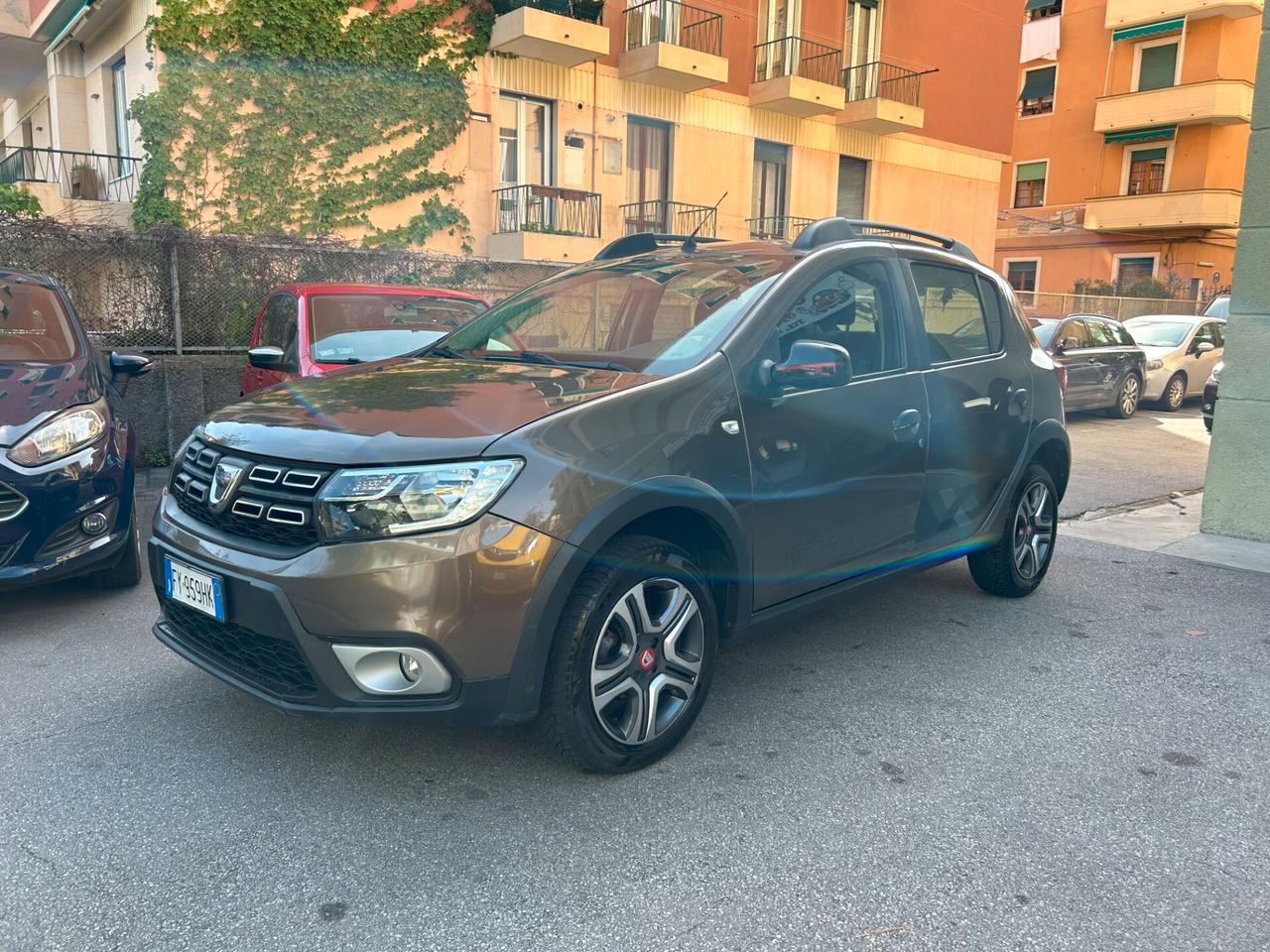 Dacia Sandero Stepway 0.9 TCe Turbo GPL 90 CV S&S DISTRIBUZIONE NUOVA