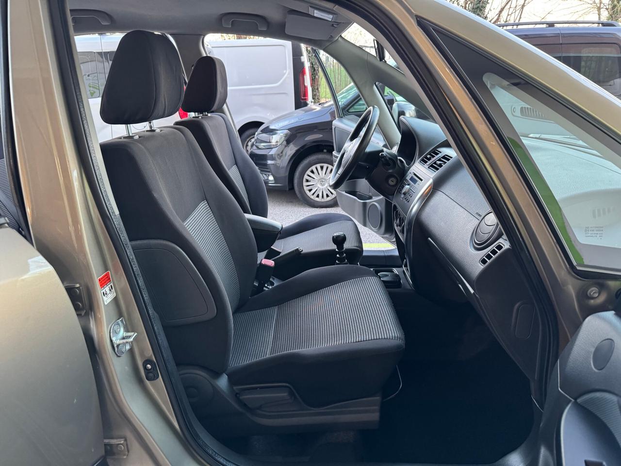 Fiat Sedici 1.9 mjt Dynamic 4x4 120cv UNIPROP.