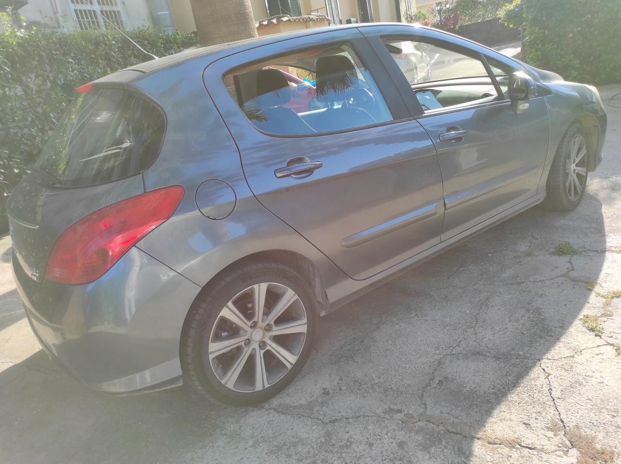 Peugeot 308 2011 1.6 HDI 110CV TETTO LEGA