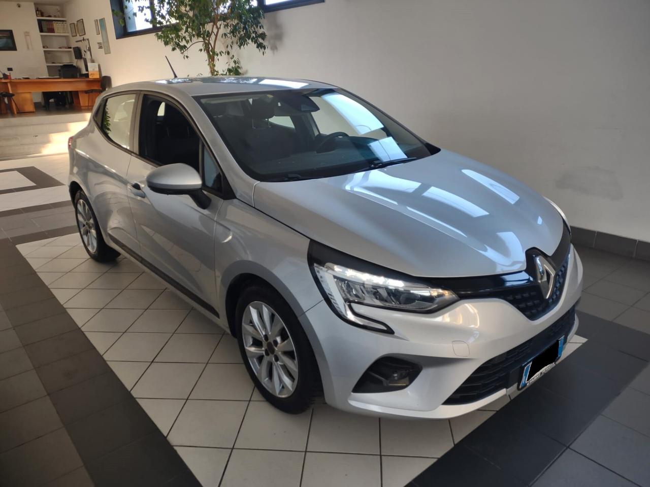 Renault Clio TCe 12V 100 CV 5 porte Business