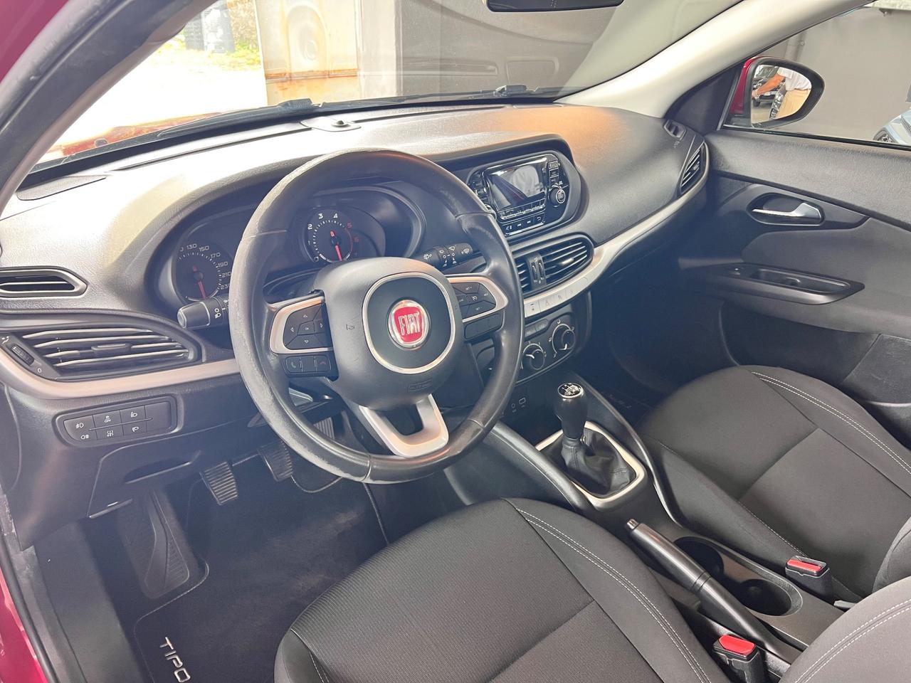 Fiat Tipo 1.3 Mjt S&S 5 porte Easy DOPPIE GOMME
