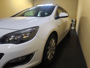 Opel Astra 2.0 CDTI 165CV Sports Tourer aut. Cosmo Fleet