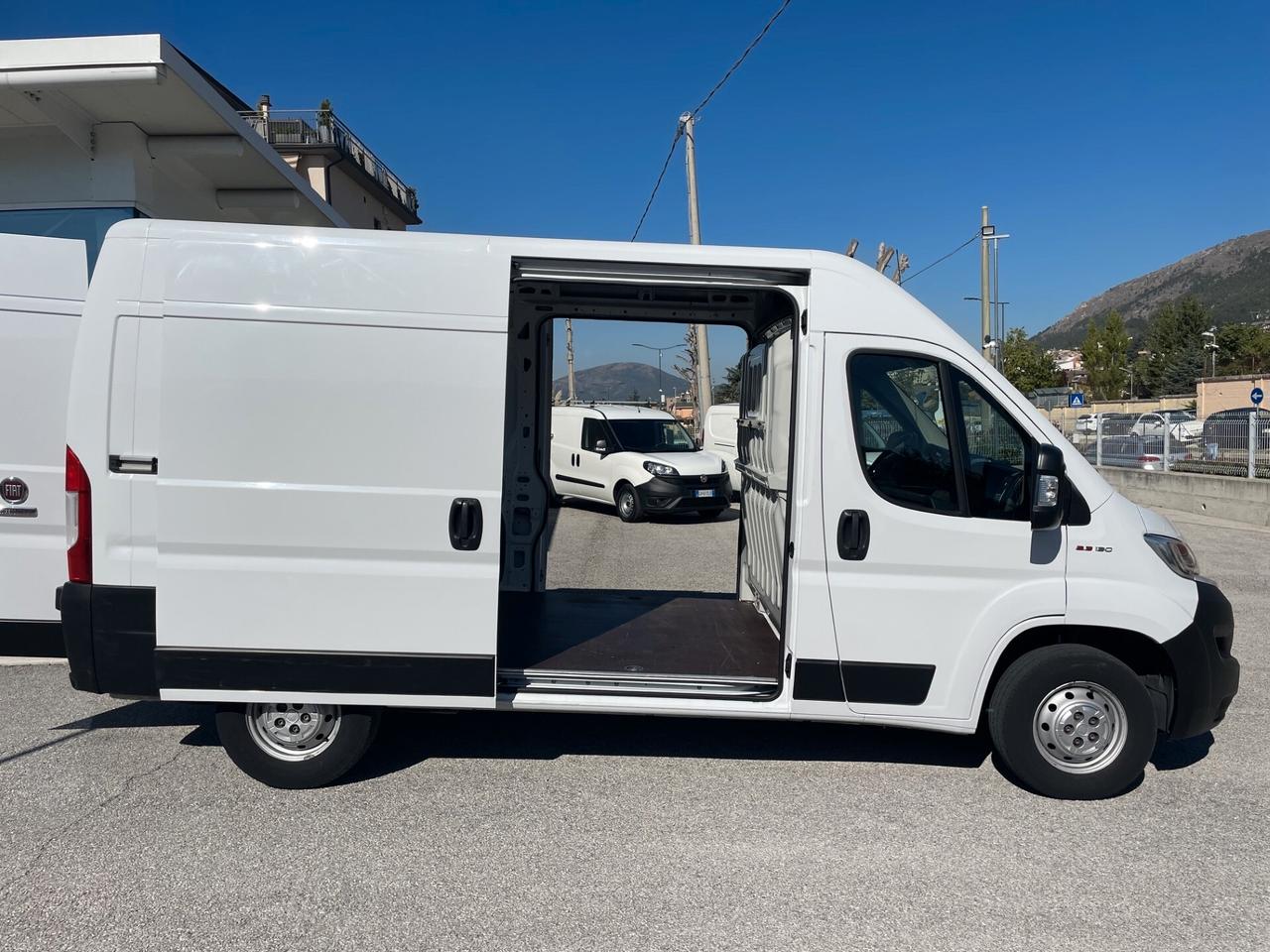 Fiat Ducato 35 2.3 MJT 130CV PM-TM DOPPIA PORTA LATERALE PORTATA 15Q + IVA
