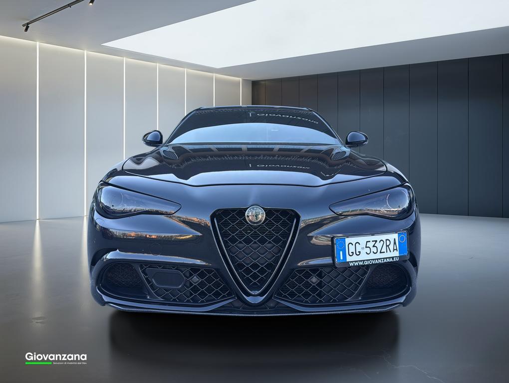 Alfa Romeo Giulia Giulia 2.9 V6 Quadrifoglio 510cv auto SCARICO AKRAPOVIC