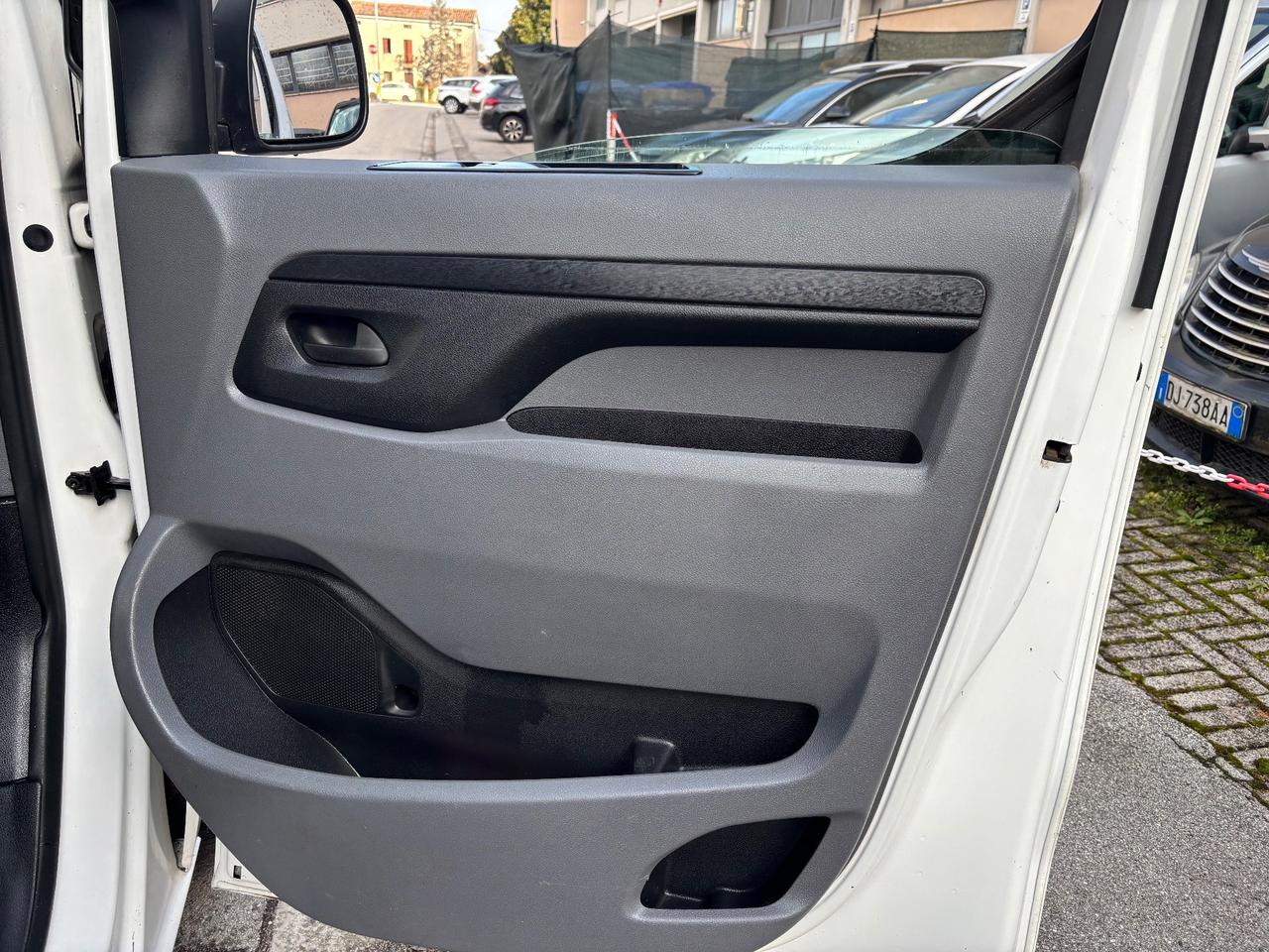 Toyota Proace 1.5D AUTOCARRO L1 |IVA INCLUSA|