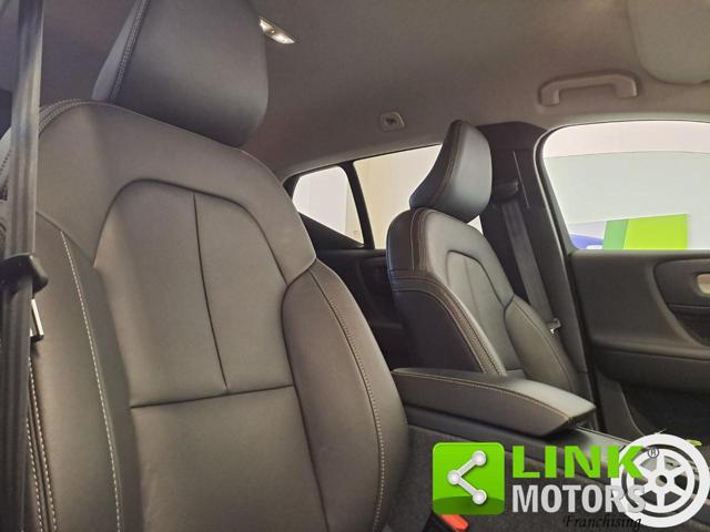 VOLVO XC40 B3 automatico Core