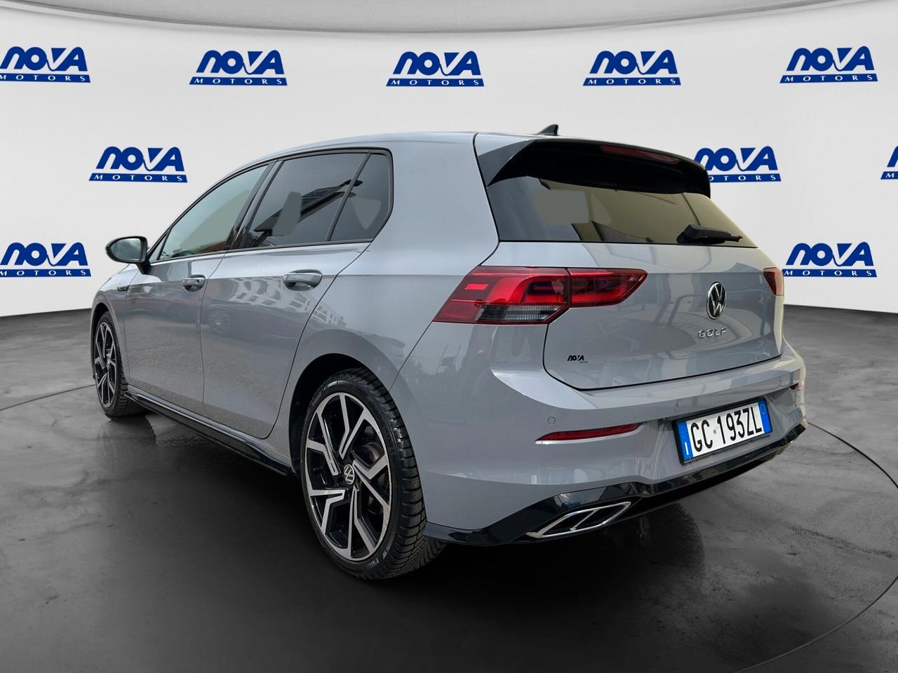 Volkswagen Golf 2.0 TDI 150 CV DSG SCR R-Line