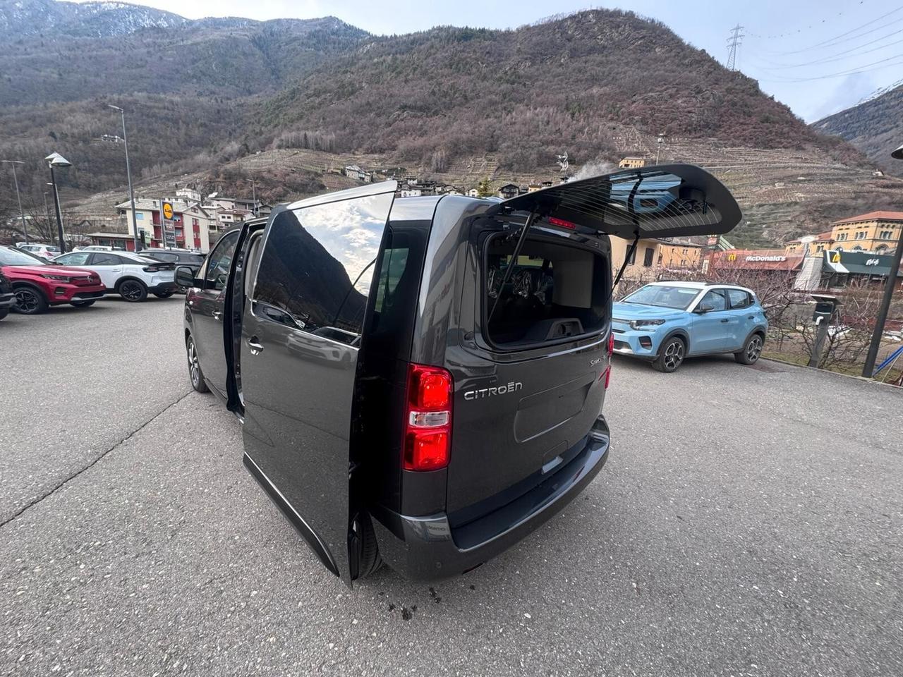 Citroen Spacetourer 2.0 BlueHDi 180 S&S EAT8 M Business Lounge